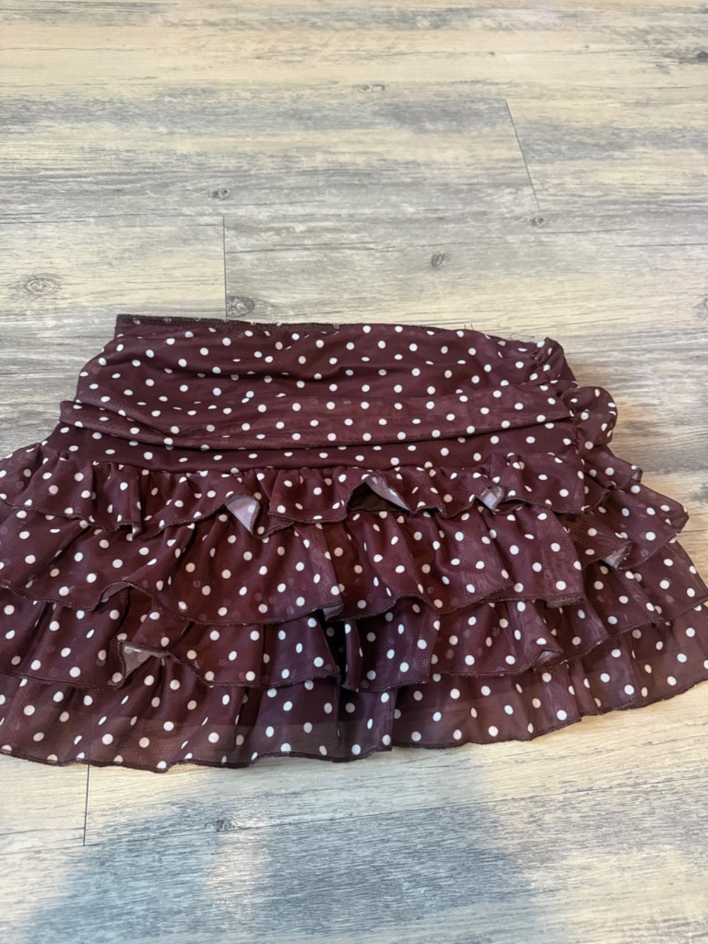 Women's Polka Dot Ruffle Mini Skirt - Brown
